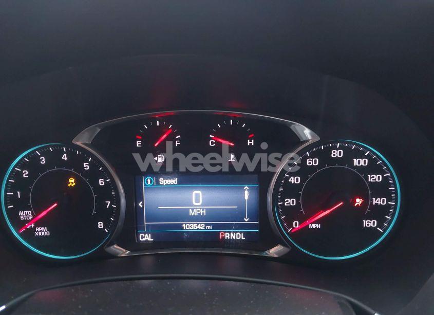 Photo 7 of 2021 Chevrolet Equinox FWD LT (VIN 2GNAXKEV0M6121356)