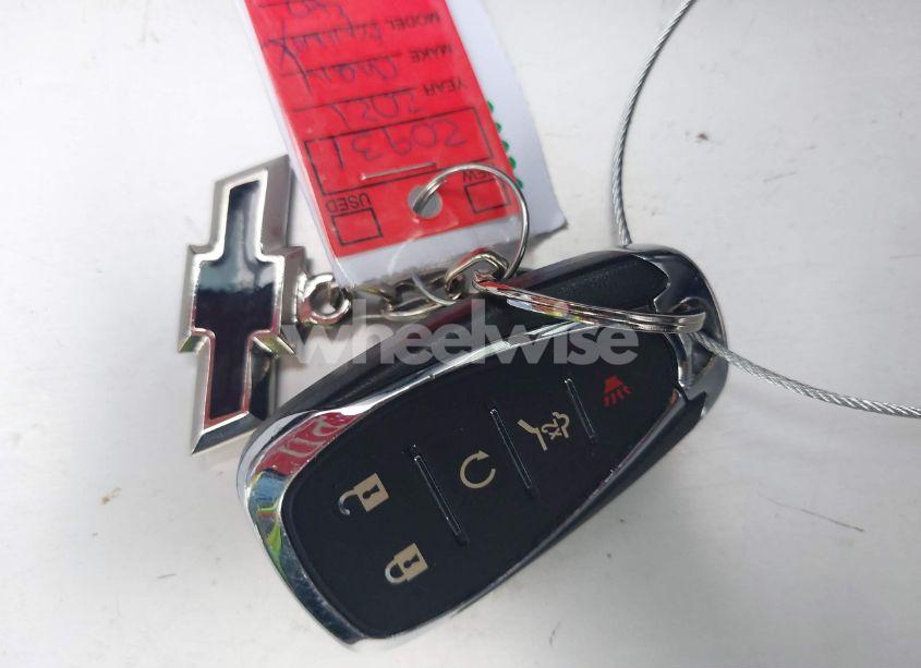 Photo 11 of 2021 Chevrolet Equinox FWD LT (VIN 2GNAXKEV0M6121485)