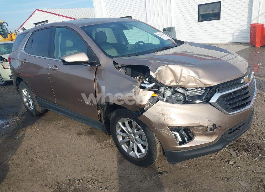 2019 Chevrolet Equinox LT (VIN 2GNAXKEV1K6153147) main photo