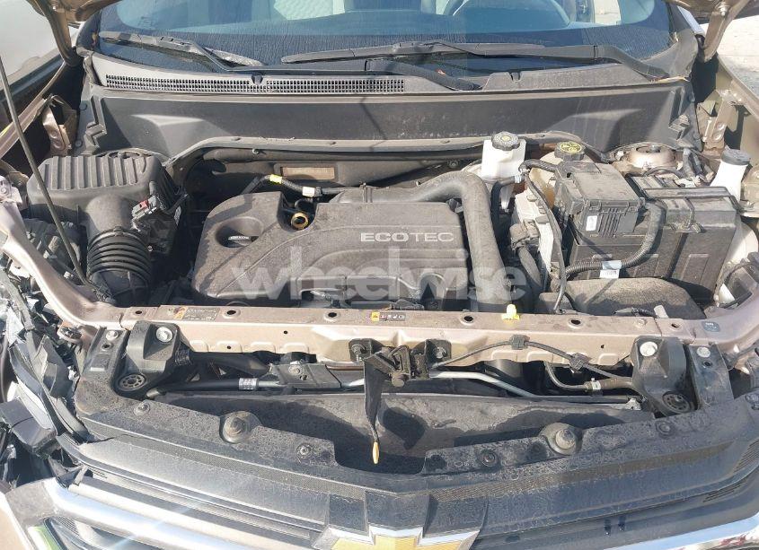 Photo 10 of 2019 Chevrolet Equinox LT (VIN 2GNAXKEV1K6153147)