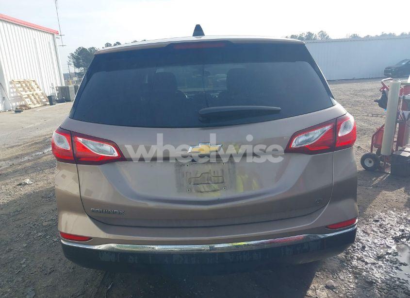 Photo 16 of 2019 Chevrolet Equinox LT (VIN 2GNAXKEV1K6153147)