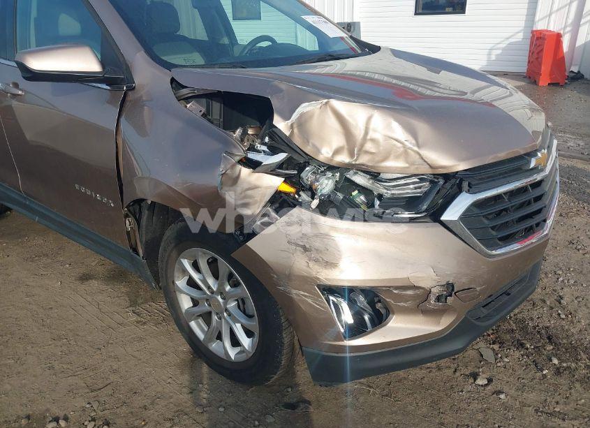 Photo 6 of 2019 Chevrolet Equinox LT (VIN 2GNAXKEV1K6153147)