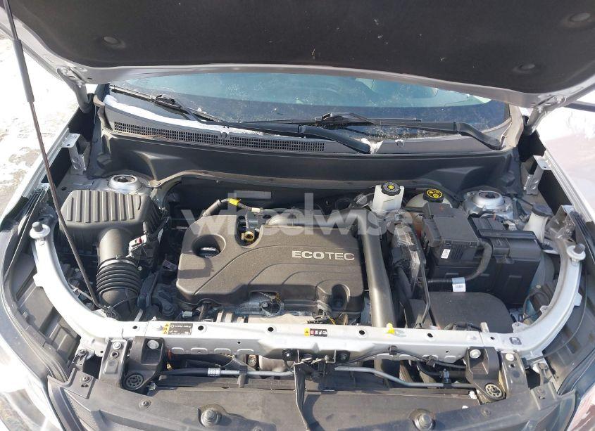 Photo 10 of 2019 Chevrolet Equinox LT (VIN 2GNAXKEV1K6161524)