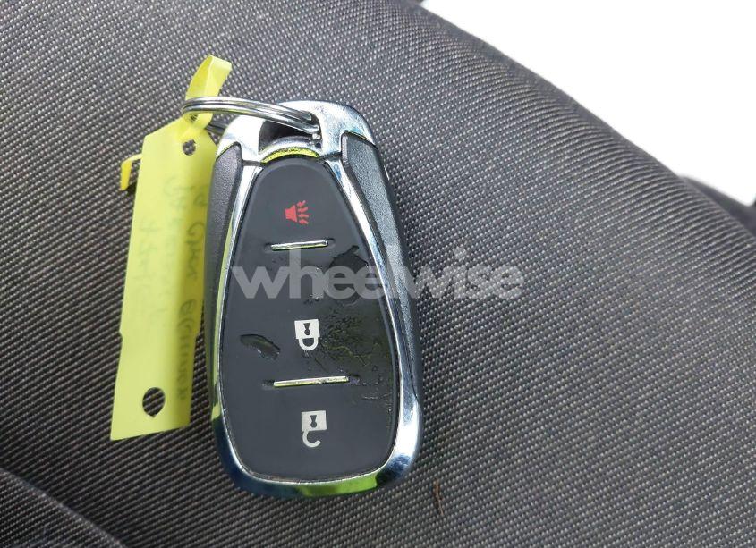 Photo 11 of 2019 Chevrolet Equinox LT (VIN 2GNAXKEV1K6185743)