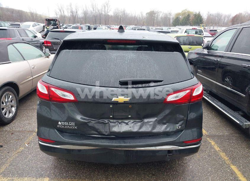 Photo 16 of 2019 Chevrolet Equinox LT (VIN 2GNAXKEV1K6185743)