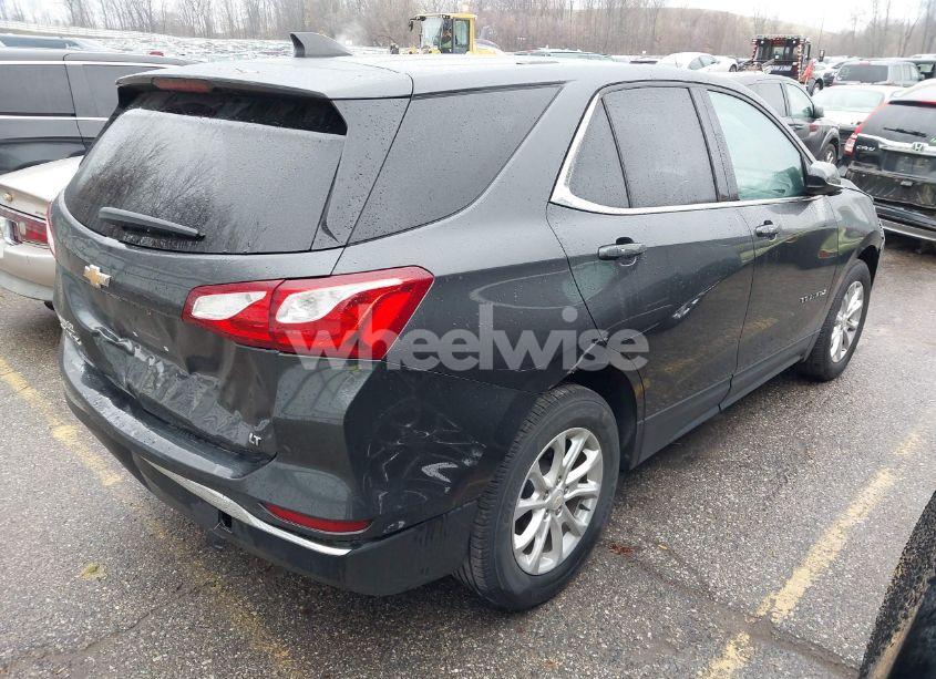 Photo 4 of 2019 Chevrolet Equinox LT (VIN 2GNAXKEV1K6185743)