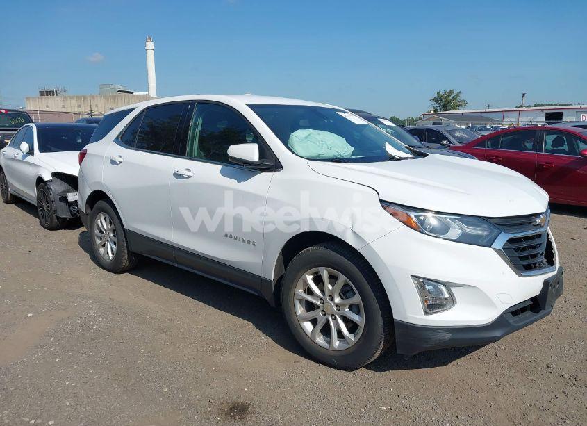 2019 Chevrolet Equinox LT (VIN 2GNAXKEV1K6222967) main photo