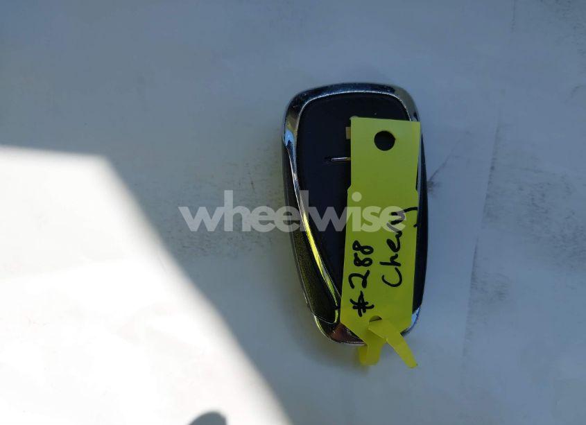 Photo 11 of 2019 Chevrolet Equinox LT (VIN 2GNAXKEV1K6222967)