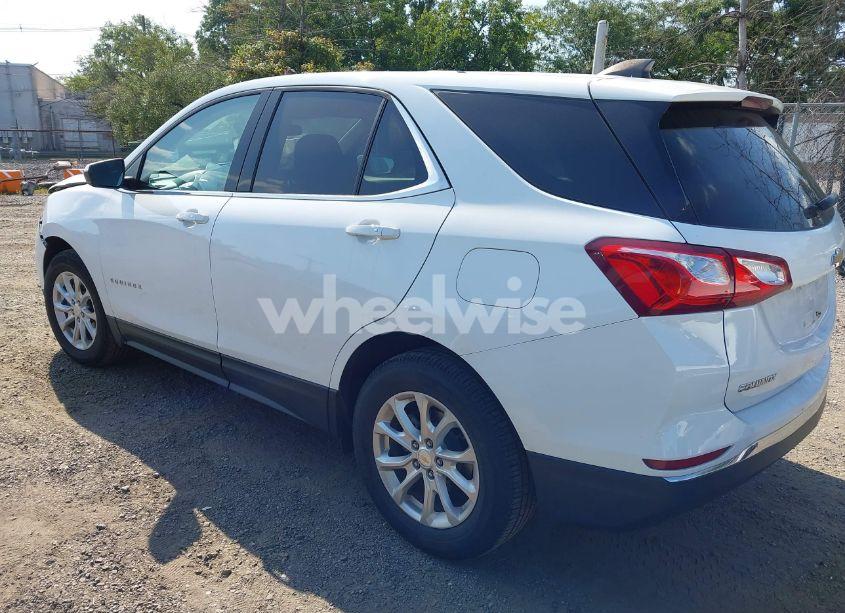 Photo 3 of 2019 Chevrolet Equinox LT (VIN 2GNAXKEV1K6222967)
