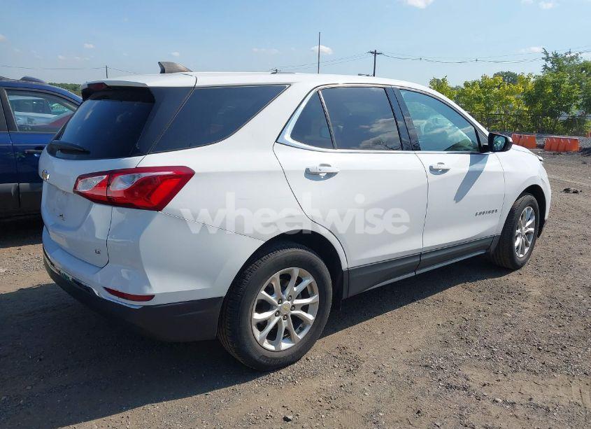 Photo 4 of 2019 Chevrolet Equinox LT (VIN 2GNAXKEV1K6222967)