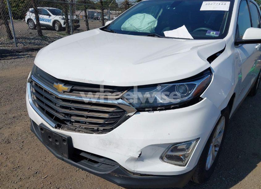 Photo 6 of 2019 Chevrolet Equinox LT (VIN 2GNAXKEV1K6222967)