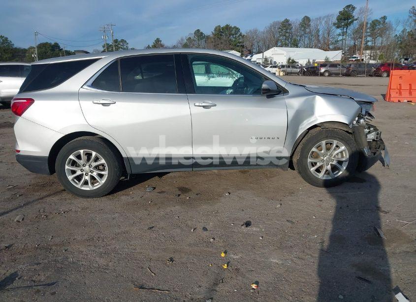 Photo 13 of 2019 Chevrolet Equinox LT (VIN 2GNAXKEV1K6263566)