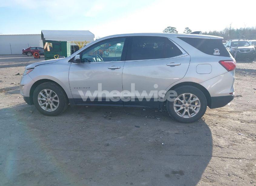 Photo 14 of 2019 Chevrolet Equinox LT (VIN 2GNAXKEV1K6263566)
