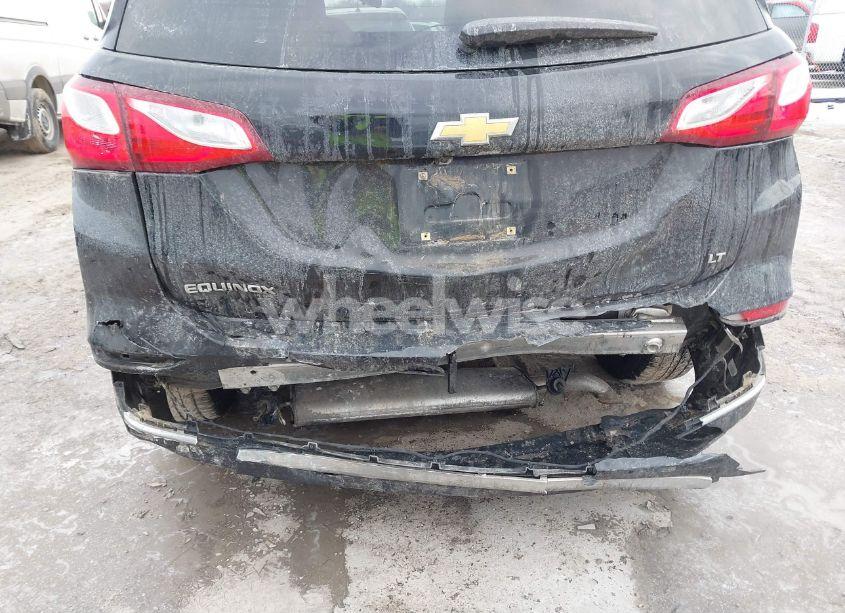 Photo 6 of 2019 Chevrolet Equinox LT (VIN 2GNAXKEV1K6296311)