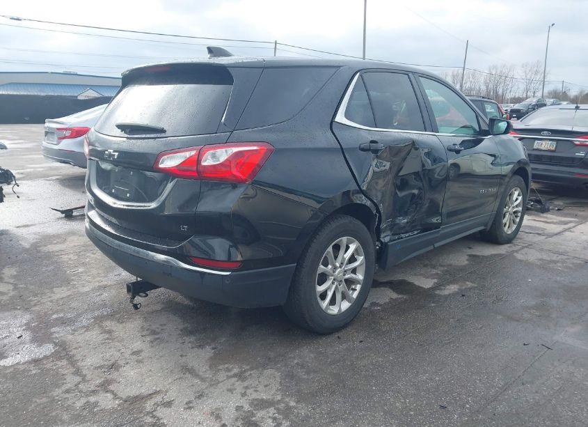 Photo 4 of 2020 Chevrolet Equinox FWD LT 1.5L TURBO (VIN 2GNAXKEV1L6124538)