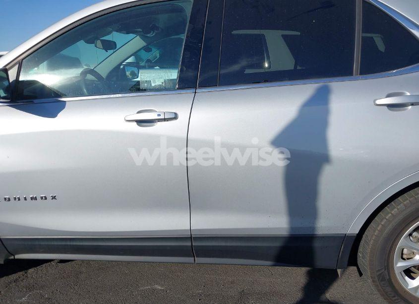 Photo 14 of 2020 Chevrolet Equinox FWD LT 1.5L TURBO (VIN 2GNAXKEV1L6144627)