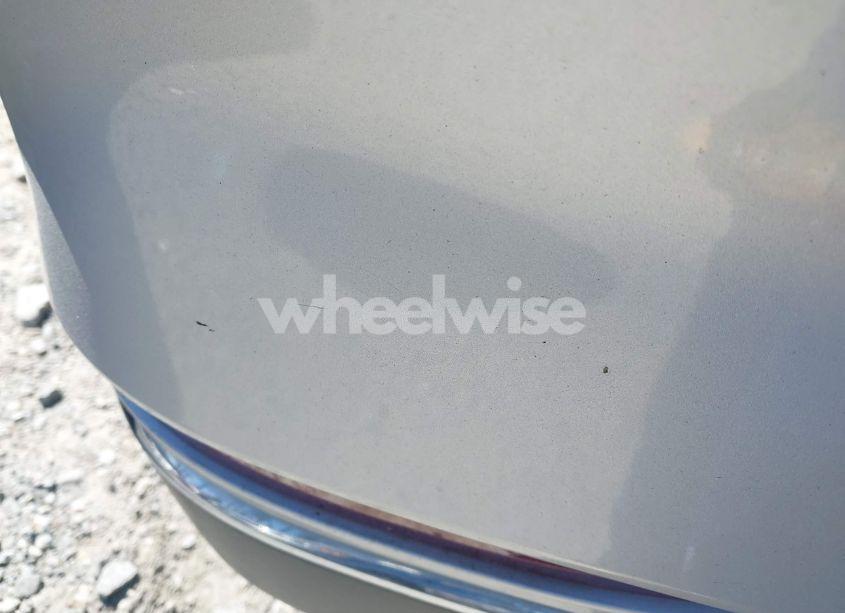 Photo 17 of 2020 Chevrolet Equinox FWD LT 1.5L TURBO (VIN 2GNAXKEV1L6192757)