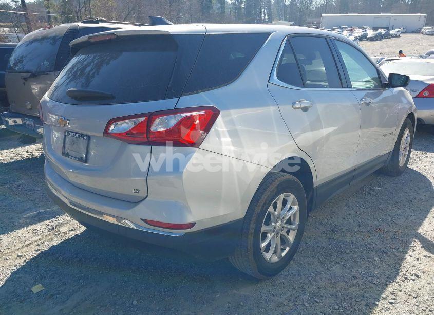 Photo 4 of 2020 Chevrolet Equinox FWD LT 1.5L TURBO (VIN 2GNAXKEV1L6192757)