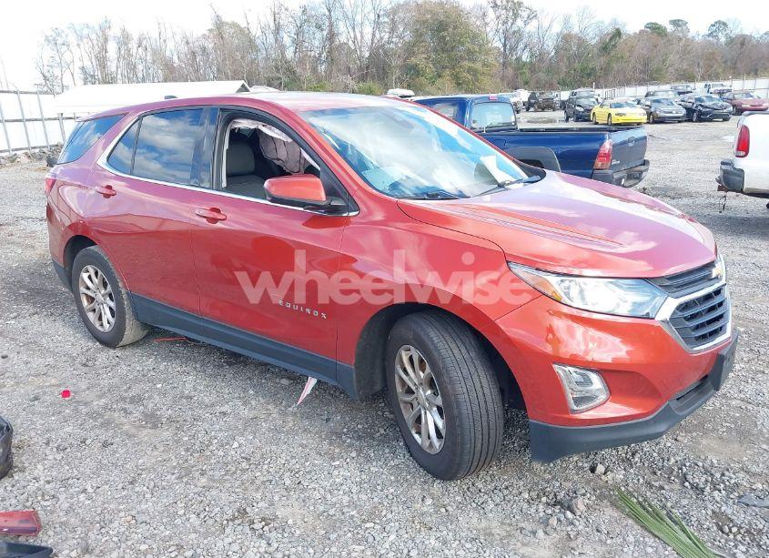 2020 Chevrolet Equinox FWD LT 1.5L TURBO (VIN 2GNAXKEV1L6193763) main photo
