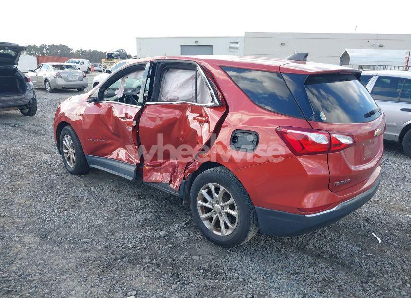Photo 3 of 2020 Chevrolet Equinox FWD LT 1.5L TURBO (VIN 2GNAXKEV1L6193763)