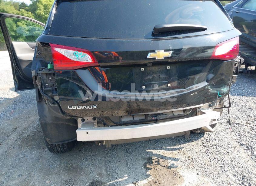 Photo 6 of 2020 Chevrolet Equinox FWD LT 1.5L TURBO (VIN 2GNAXKEV1L6226986)