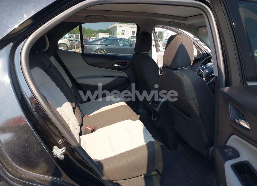 Photo 8 of 2020 Chevrolet Equinox FWD LT 1.5L TURBO (VIN 2GNAXKEV1L6226986)