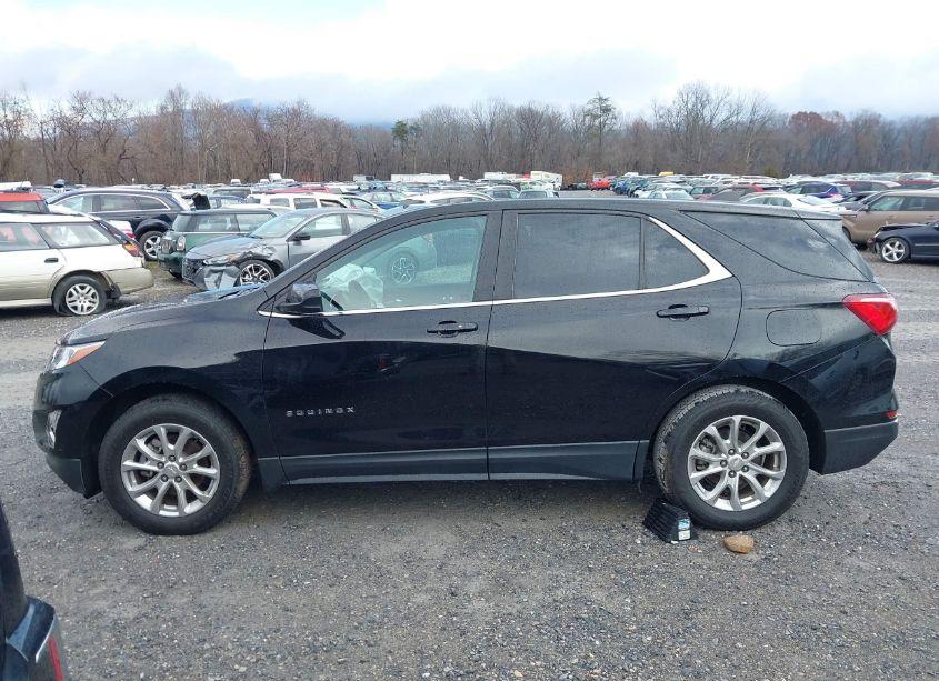 Photo 15 of 2021 Chevrolet Equinox FWD LT (VIN 2GNAXKEV1M6112584)