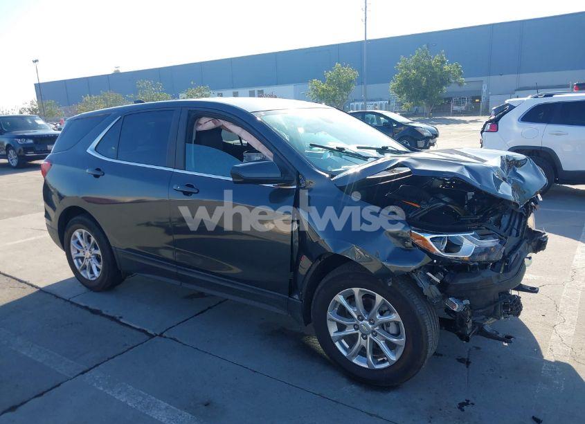2021 Chevrolet Equinox FWD LT (VIN 2GNAXKEV1M6146492) main photo