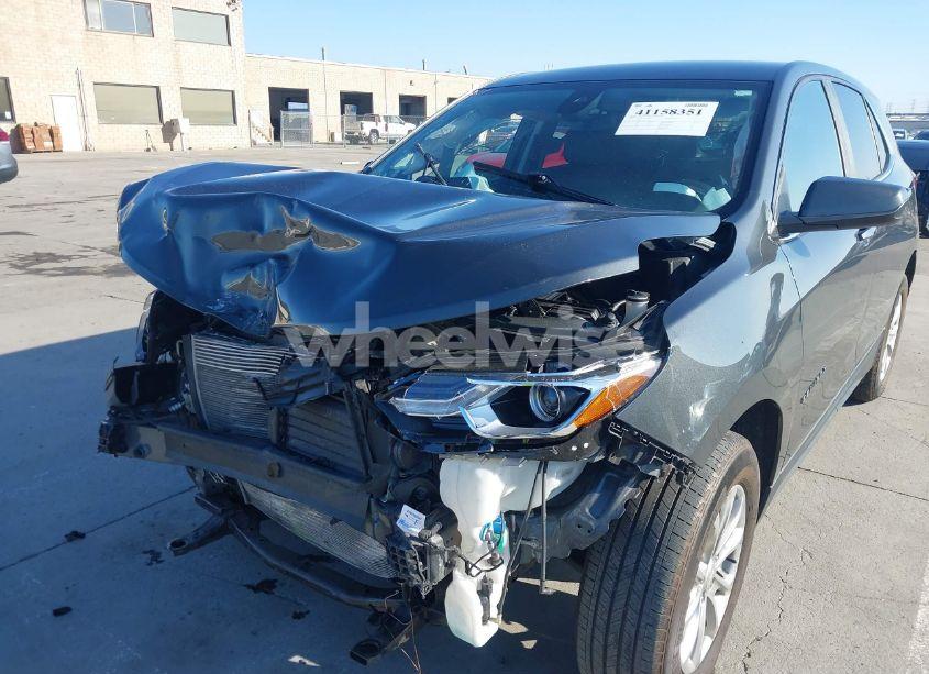 Photo 6 of 2021 Chevrolet Equinox FWD LT (VIN 2GNAXKEV1M6146492)