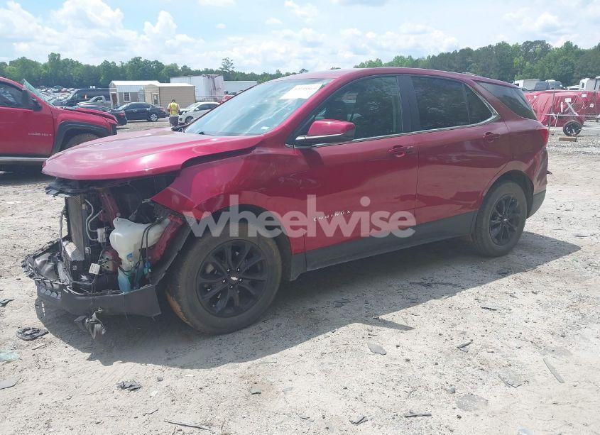 Photo 2 of 2021 Chevrolet Equinox FWD LT (VIN 2GNAXKEV1M6156777)