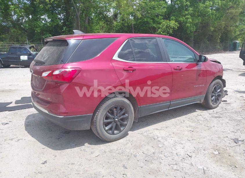 Photo 4 of 2021 Chevrolet Equinox FWD LT (VIN 2GNAXKEV1M6156777)