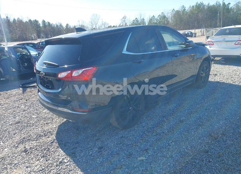 Photo 4 of 2021 Chevrolet Equinox FWD LT (VIN 2GNAXKEV1M6159503)