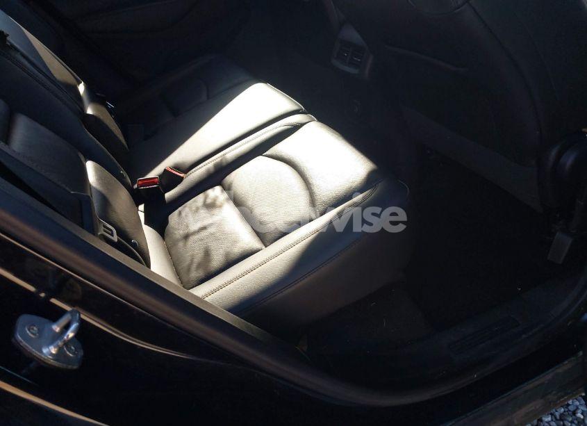 Photo 8 of 2021 Chevrolet Equinox FWD LT (VIN 2GNAXKEV1M6159503)