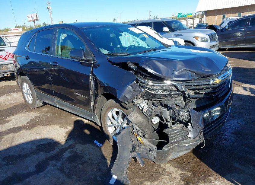 2022 Chevrolet Equinox FWD LT (VIN 2GNAXKEV1N6132819) main photo