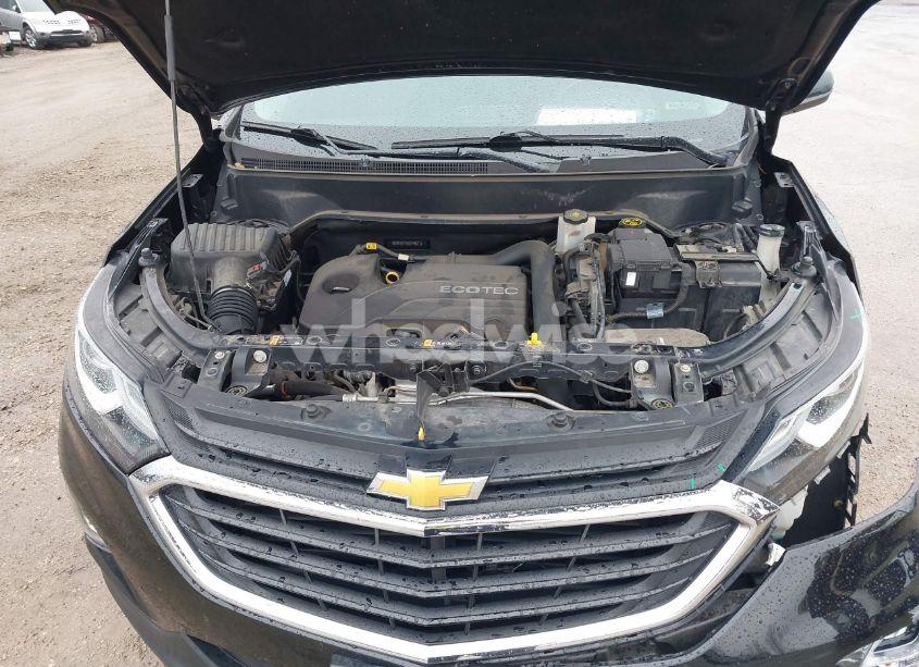 Photo 10 of 2019 Chevrolet Equinox LT (VIN 2GNAXKEV2K6148877)