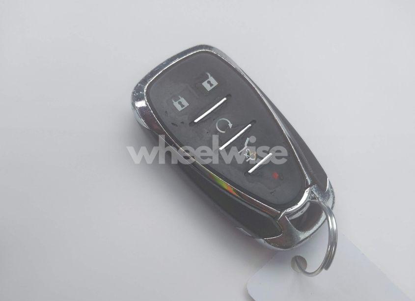 Photo 11 of 2019 Chevrolet Equinox LT (VIN 2GNAXKEV2K6148877)