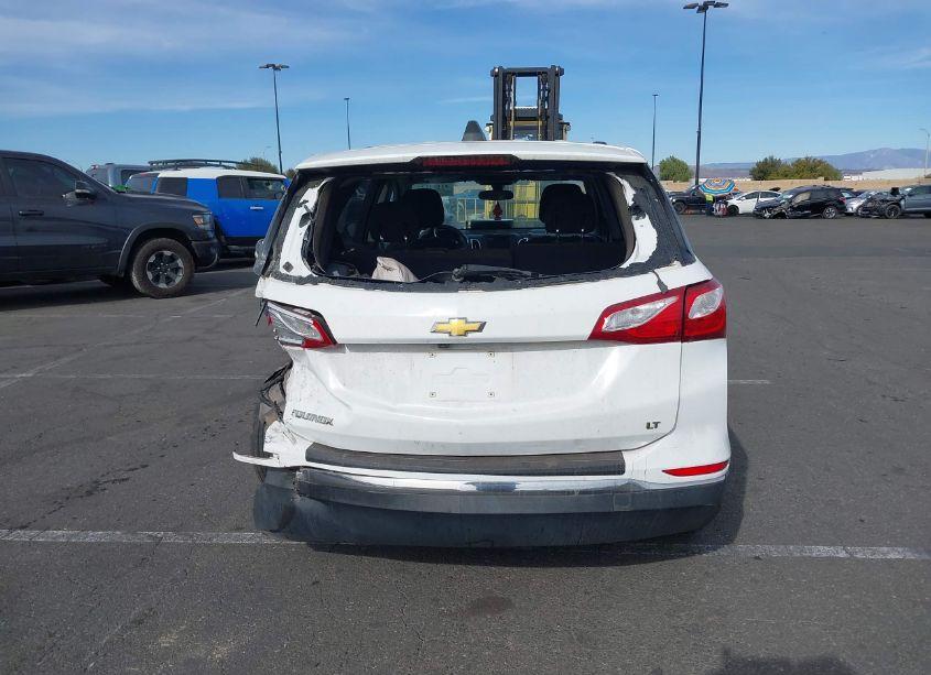 Photo 16 of 2019 Chevrolet Equinox LT (VIN 2GNAXKEV2K6258201)