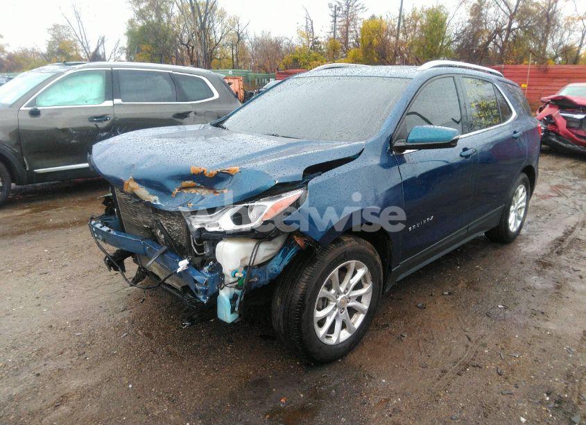 Photo 2 of 2019 Chevrolet Equinox LT (VIN 2GNAXKEV2K6269795)