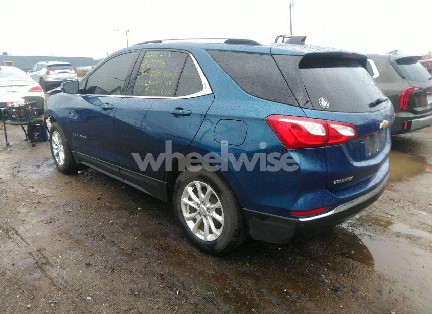 Photo 3 of 2019 Chevrolet Equinox LT (VIN 2GNAXKEV2K6269795)