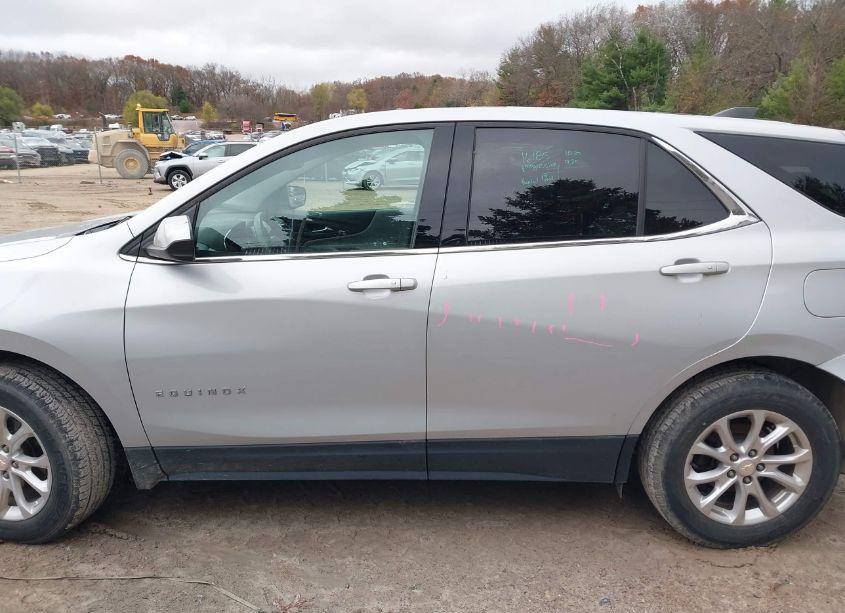 Photo 14 of 2019 Chevrolet Equinox LT (VIN 2GNAXKEV2K6282174)