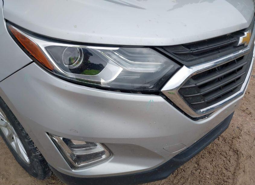 Photo 20 of 2019 Chevrolet Equinox LT (VIN 2GNAXKEV2K6282174)