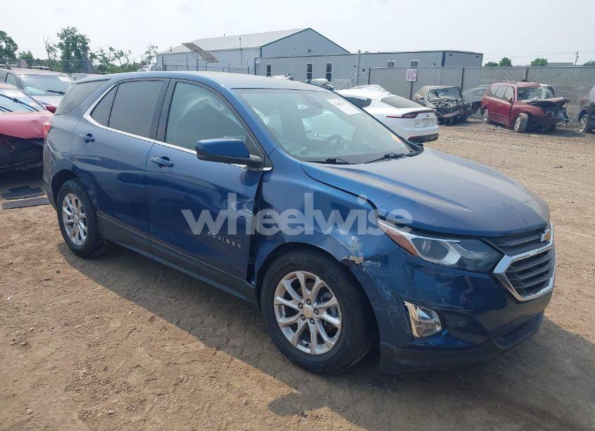 2020 Chevrolet Equinox FWD LT 1.5L TURBO (VIN 2GNAXKEV2L6178947) main photo