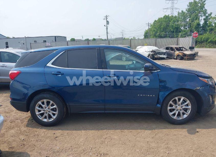 Photo 13 of 2020 Chevrolet Equinox FWD LT 1.5L TURBO (VIN 2GNAXKEV2L6178947)