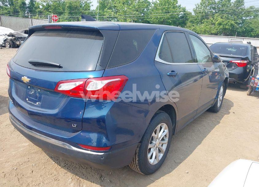 Photo 4 of 2020 Chevrolet Equinox FWD LT 1.5L TURBO (VIN 2GNAXKEV2L6178947)