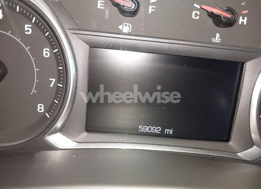 Photo 7 of 2020 Chevrolet Equinox FWD LT 1.5L TURBO (VIN 2GNAXKEV2L6210876)