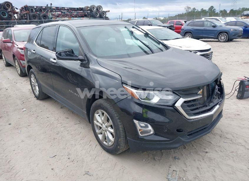 2020 Chevrolet Equinox FWD LT 1.5L TURBO (VIN 2GNAXKEV2L6239147) main photo