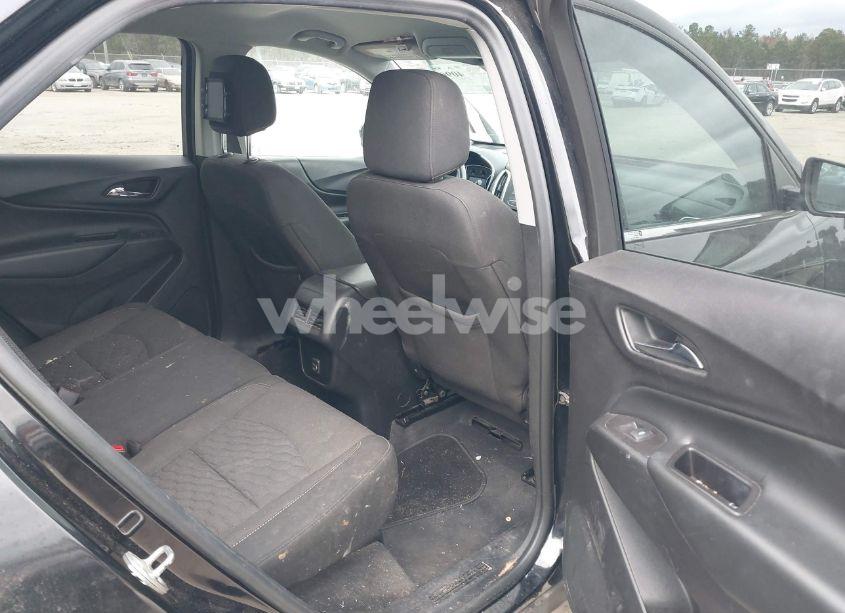 Photo 8 of 2020 Chevrolet Equinox FWD LT 1.5L TURBO (VIN 2GNAXKEV2L6239147)