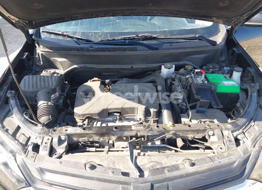 Photo 10 of 2021 Chevrolet Equinox FWD LT (VIN 2GNAXKEV2M6111220)