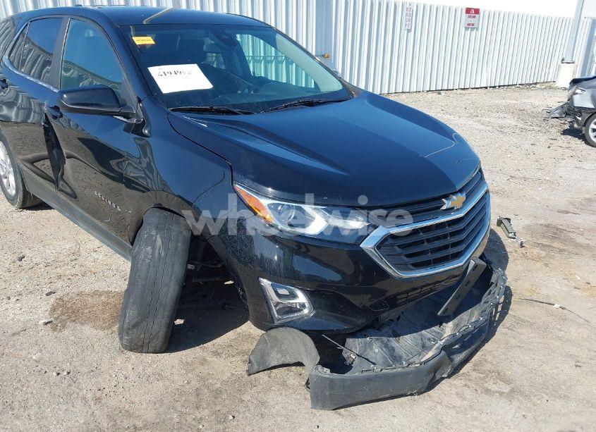 Photo 6 of 2021 Chevrolet Equinox FWD LT (VIN 2GNAXKEV2M6111220)