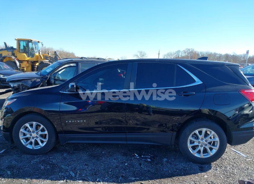 Photo 14 of 2021 Chevrolet Equinox FWD LT (VIN 2GNAXKEV2M6129264)